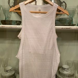 Lululemon Clear and present muscle tank